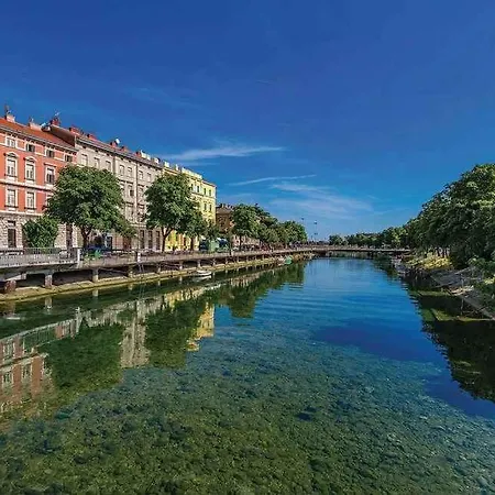 Дом отдыха In 15138 *